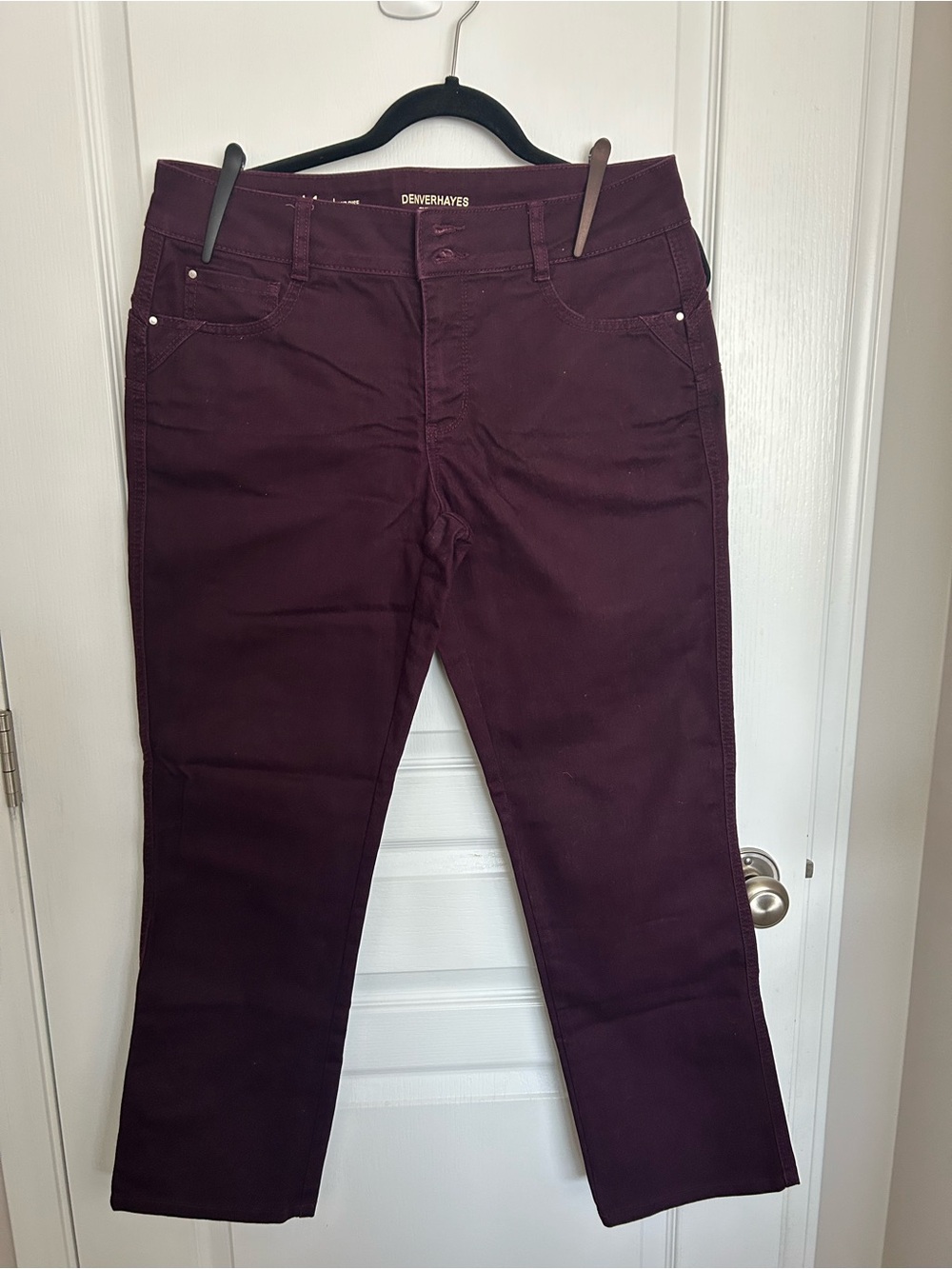 Denver Hayes Women's Deep Plum Straight-Leg Jeans 10/30